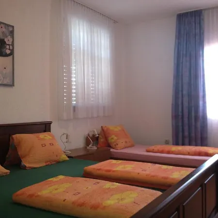 Pansion Helvetia Guest house Porec